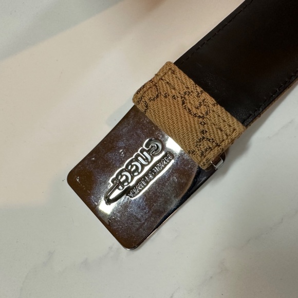 Gucci GG Signature Canvas Belt - Picture 5 of 5